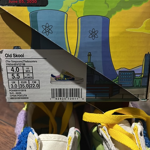 New Van X The Simpsons - Picture 6 of 6
